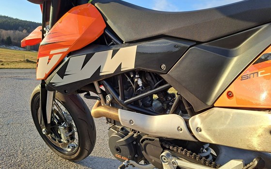Gebrauchtmotorrad KTM 690 SMC - Bild 26