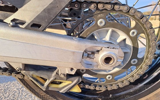 Gebrauchtmotorrad KTM 690 SMC - Bild 27