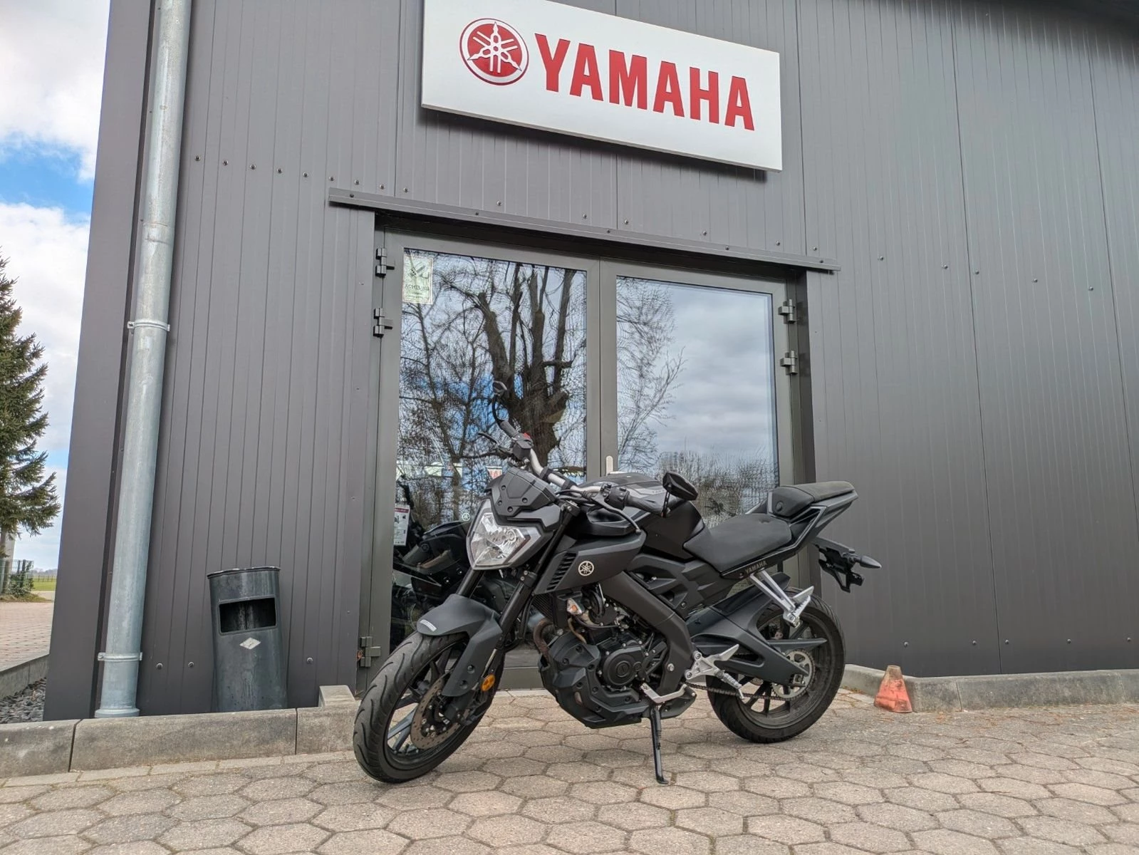 Yamaha MT-125