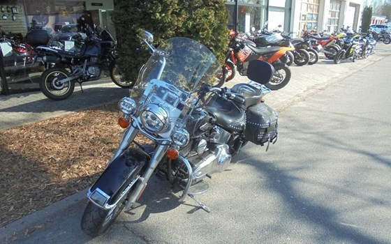 Gebrauchtmotorrad Harley-Davidson Softail Heritage Classic Anniversary - Bild 6