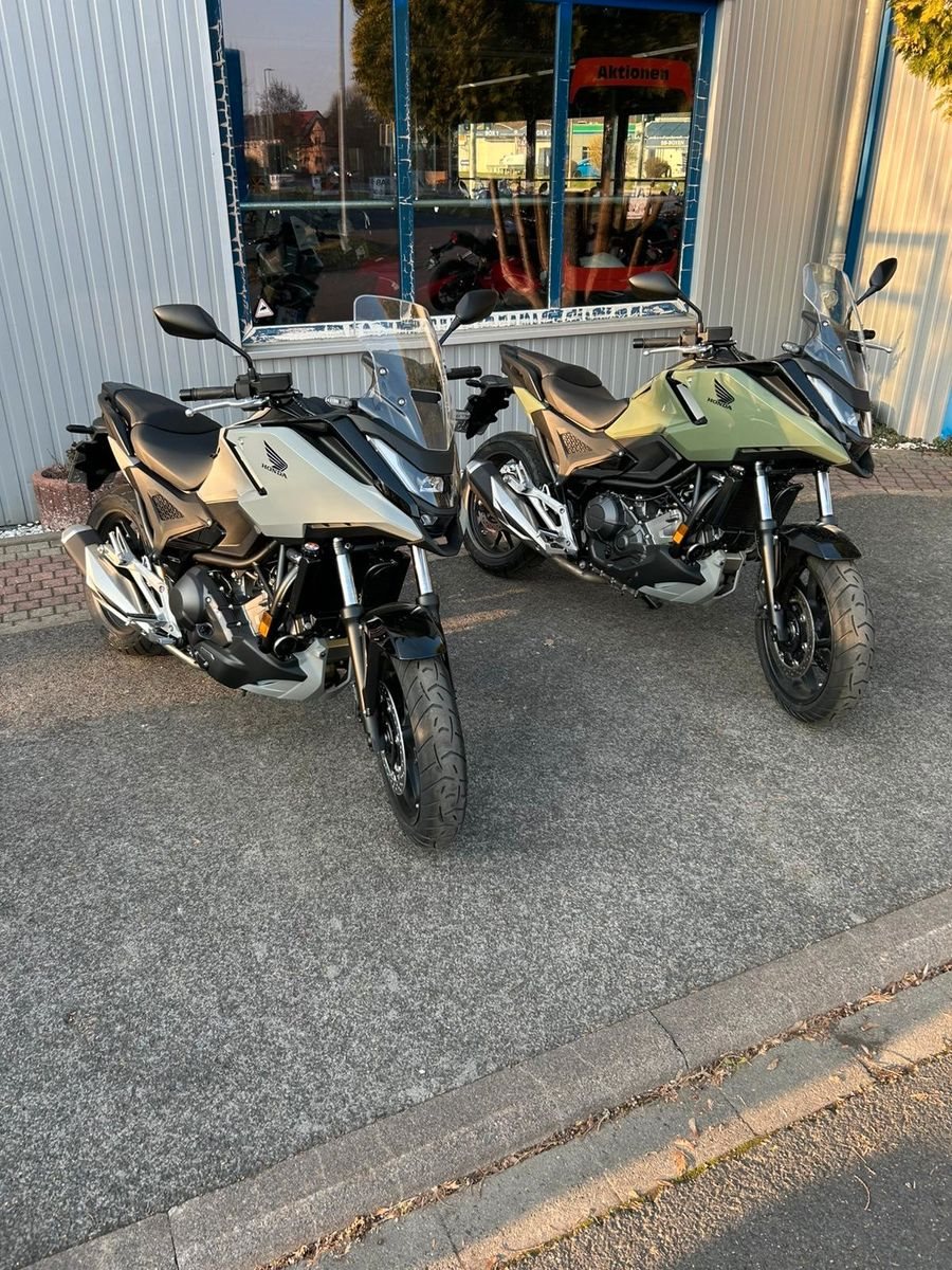 Honda NC750X DCT