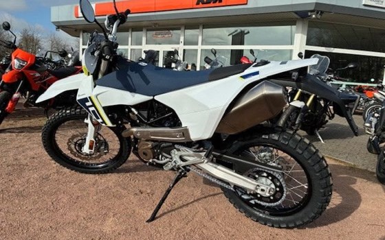 Neufahrzeug Husqvarna 701 Enduro - Bild 2