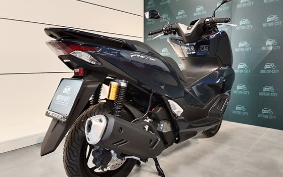 Gebrauchtmotorrad Honda PCX125 - Bild 3