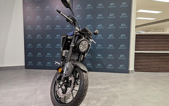 Neufahrzeug Honda CB125R - Bild 6