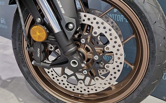 Neufahrzeug Honda CB650R E-Clutch - Bild 10