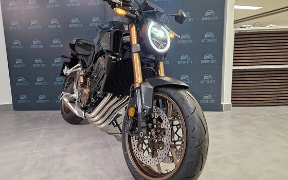 Neufahrzeug Honda CB650R E-Clutch - Bild 13
