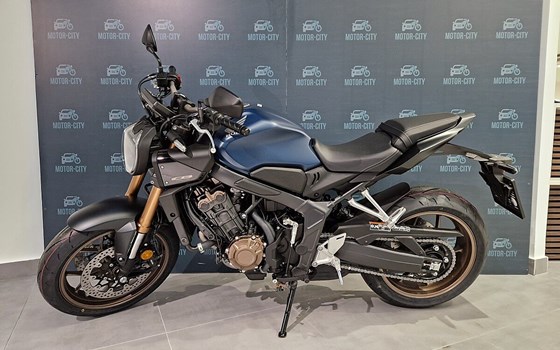 Neufahrzeug Honda CB650R E-Clutch - Bild 3