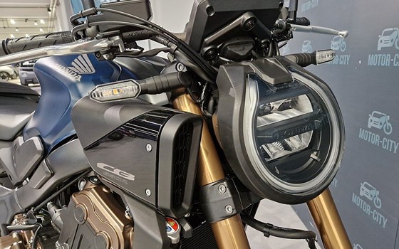 Neufahrzeug Honda CB650R E-Clutch - Bild 5