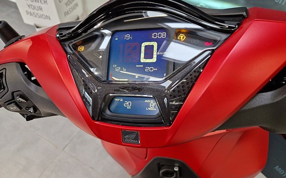 Neufahrzeug Honda SH350i - Bild 7