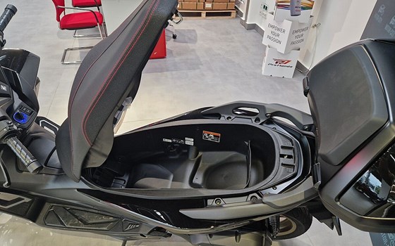 Neufahrzeug Honda Forza 125 Special Edition - Bild 8