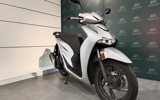 Gebrauchtmotorrad Honda SH125 - Bild 1