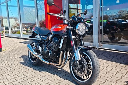 Kawasaki Z900 RS