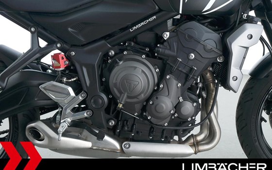 Gebrauchtmotorrad Triumph Trident 660 - Bild 25