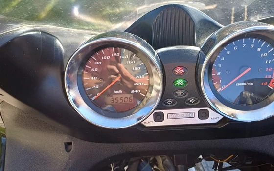 Gebrauchtmotorrad Suzuki Bandit 600S - Bild 4