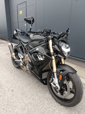 BMW S 1000 R (black-storm metallic) - Bild 3
