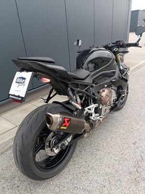 BMW S 1000 R (black-storm metallic) - Bild 9