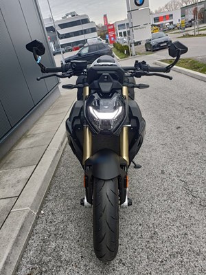 BMW S 1000 R (black-storm metallic) - Bild 7