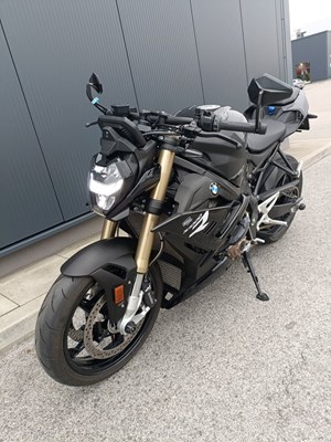 BMW S 1000 R (black-storm metallic) - Bild 5