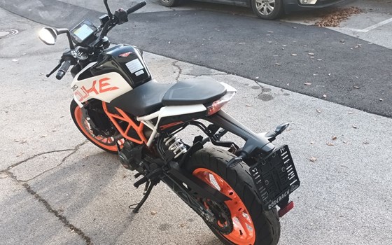 Gebrauchtmotorrad KTM 390 Duke - Bild 3