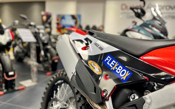 Gebrauchtmotorrad Ducati 450 Desmo - Bild 11