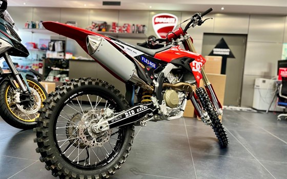 Gebrauchtmotorrad Ducati 450 Desmo - Bild 6