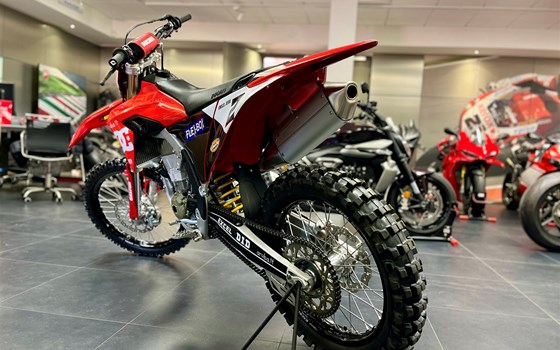 Gebrauchtmotorrad Ducati 450 Desmo - Bild 7