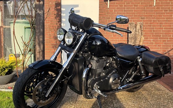 Gebrauchtmotorrad Triumph Thunderbird Storm - Bild 1