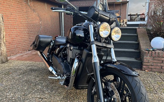 Gebrauchtmotorrad Triumph Thunderbird Storm - Bild 10