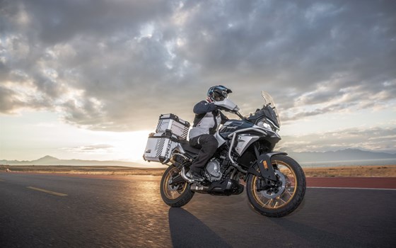 Neufahrzeug CFMOTO 700MT - Bild 2