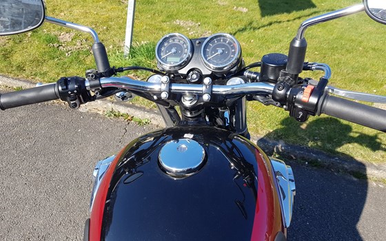 Gebrauchtmotorrad Kawasaki W800 - Bild 3