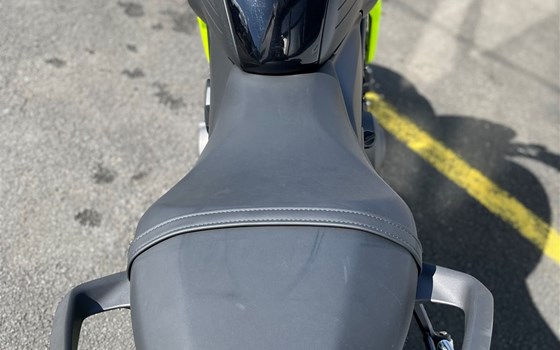 Gebrauchtmotorrad Triumph Trident 660 - Bild 5