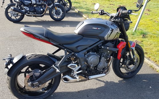 Gebrauchtmotorrad Triumph Trident 660 - Bild 10