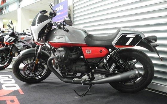 Gebrauchtmotorrad Moto Guzzi V7 Stone Corsa - Bild 2