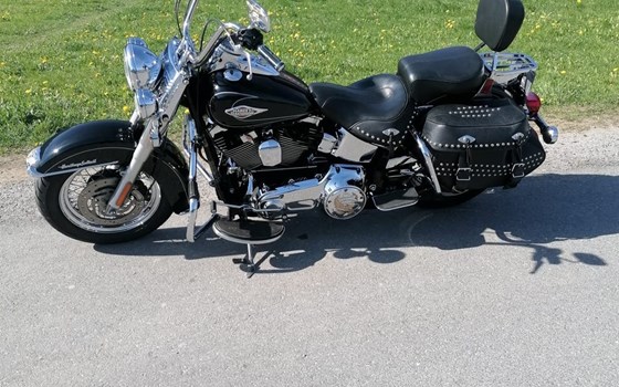 Gebrauchtmotorrad Harley-Davidson Softail Heritage Classic FLSTC - Bild 1
