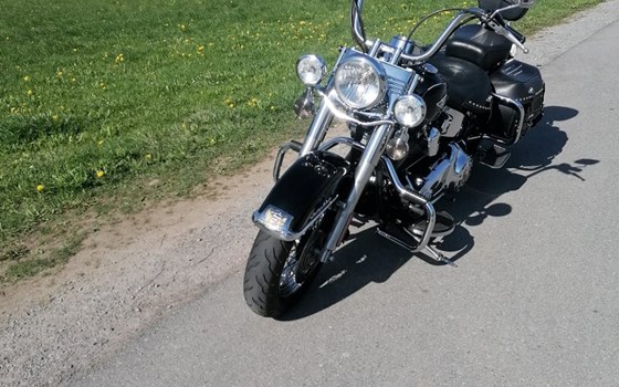 Gebrauchtmotorrad Harley-Davidson Softail Heritage Classic FLSTC - Bild 7