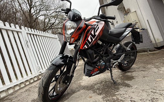 Gebrauchtmotorrad KTM 125 Duke - Bild 1