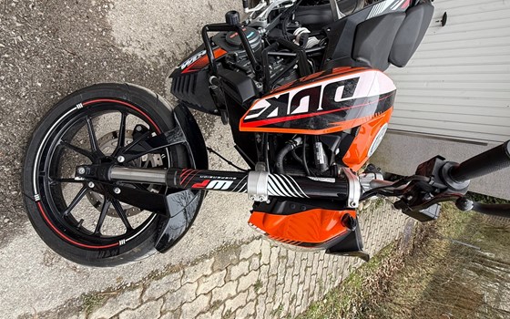 Gebrauchtmotorrad KTM 125 Duke - Bild 11