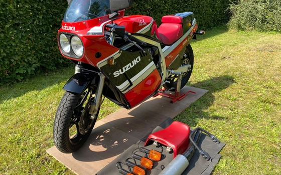 Gebrauchtmotorrad Suzuki GSX-R 750 - Bild 2