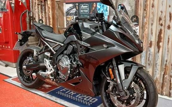 Gebrauchtmotorrad Suzuki GSX-8R - Bild 2