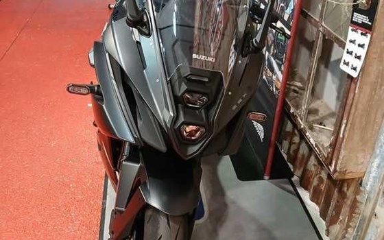 Gebrauchtmotorrad Suzuki GSX-8R - Bild 7