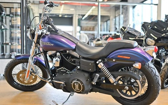 Gebrauchtmotorrad Harley-Davidson Dyna Street Bob FXDB - Bild 4