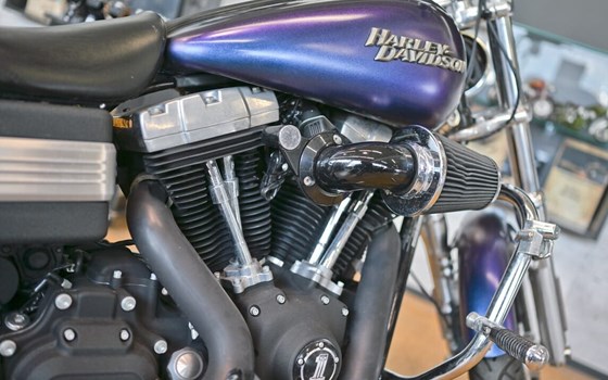 Gebrauchtmotorrad Harley-Davidson Dyna Street Bob FXDB - Bild 8