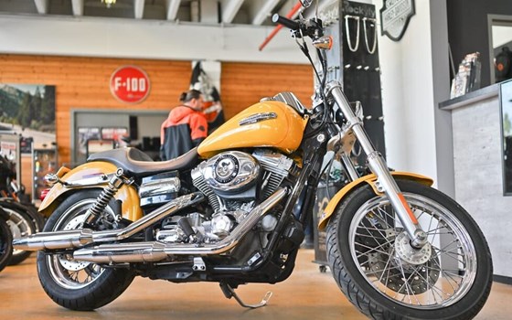 Gebrauchtmotorrad Harley-Davidson Dyna Super Glide Custom FXDC - Bild 1