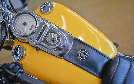 Gebrauchtmotorrad Harley-Davidson Dyna Super Glide Custom FXDC - Bild 5