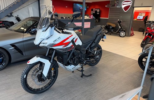 Neumotorrad Zontes 703F