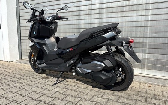 Gebrauchtmotorrad BMW C 400 X - Bild 2