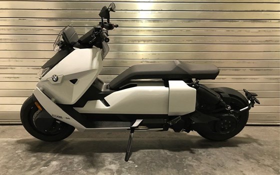 Gebrauchtmotorrad BMW CE 04 - Bild 6