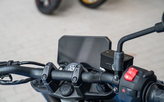 Neufahrzeug Suzuki GSX-8S - Bild 20