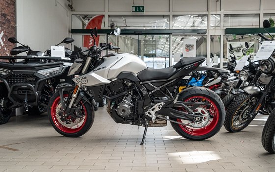 Neufahrzeug Suzuki GSX-8S - Bild 4