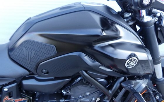 Gebrauchtmotorrad Yamaha MT-07 - Bild 3